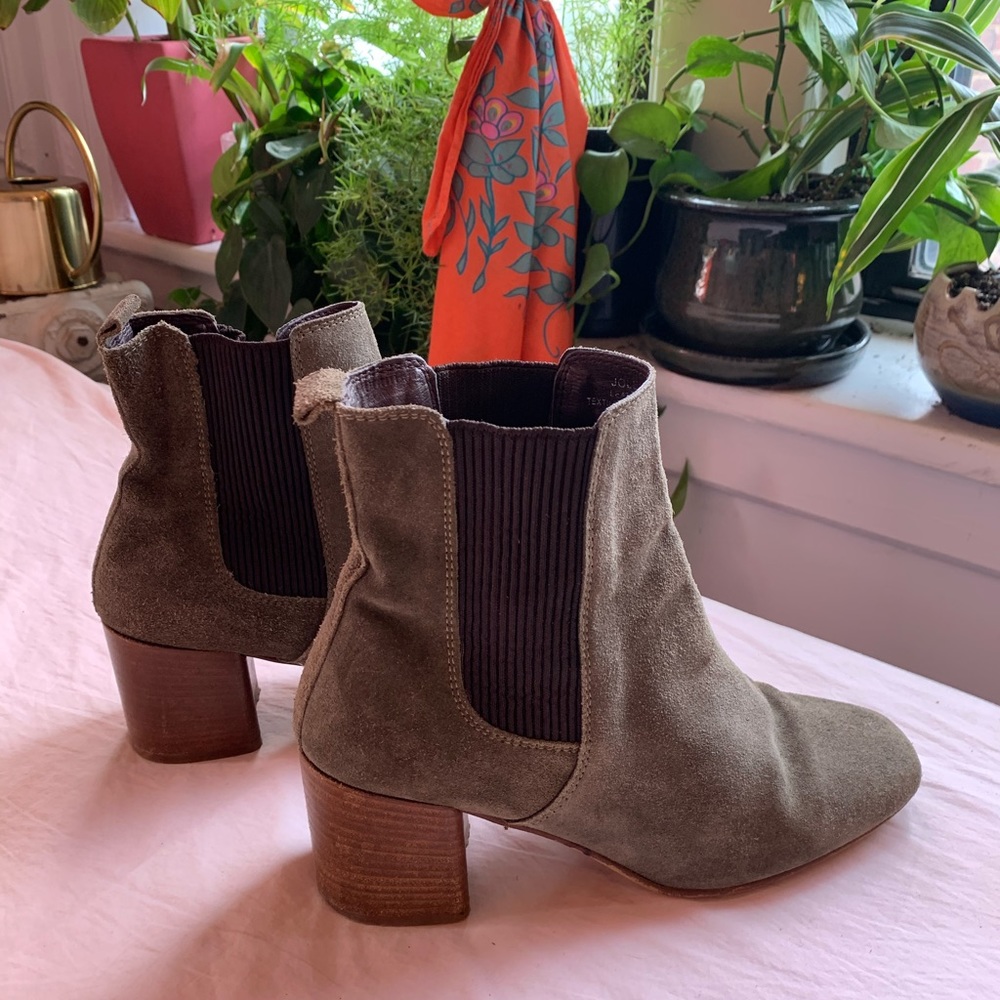 Steve Madden Olive Green Shoes